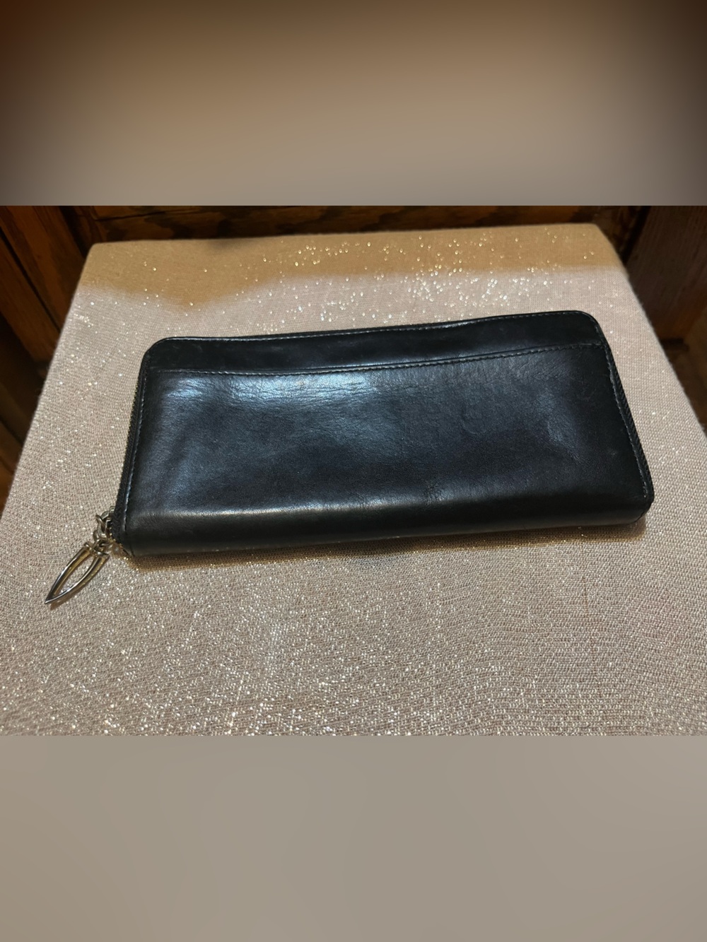Tusk Single Zip Gusseted Classic Leather Wallet Black - Picture 2 of 9